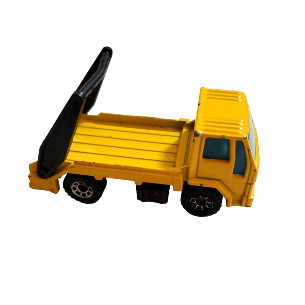 Vintage Matchbox Ford Cargo Skip Yellow Black Truck 1986 Toy Thailand 80s